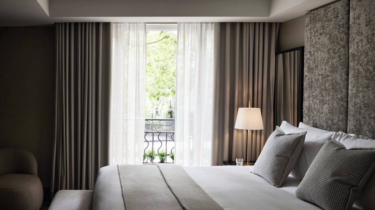 South Yarra Hotel | The Lyall