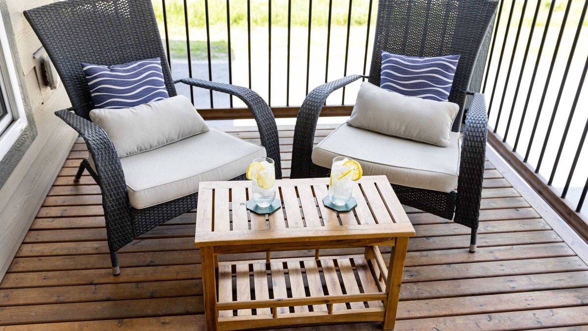 Revelstoke House | The Mackenzie Haven S