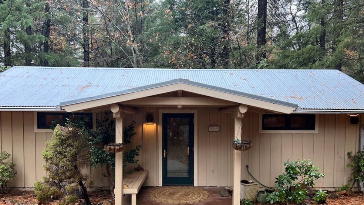 Nevada City House | The Madrone at HeartSpace Ranch