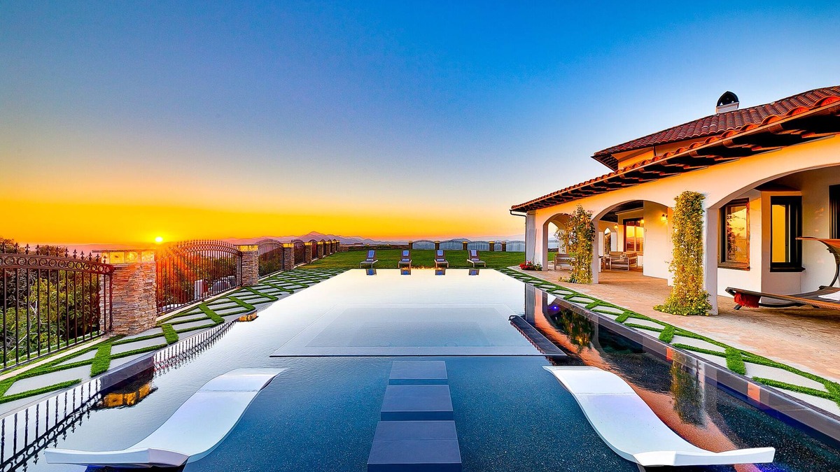 Malibu Villa | The Malibu Garden Estate