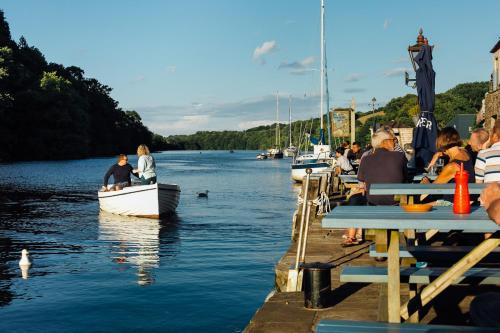 Tuckenhay Bed & Breakfast | The Maltsters Arms