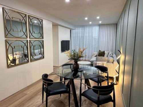 Geelong Apartment | The Manhattan on Eastern Beach