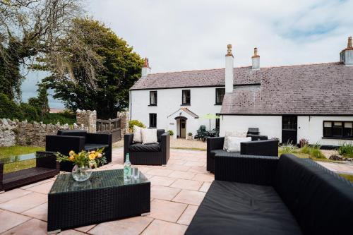 Lydstep House | The Manor House - Uk6741
