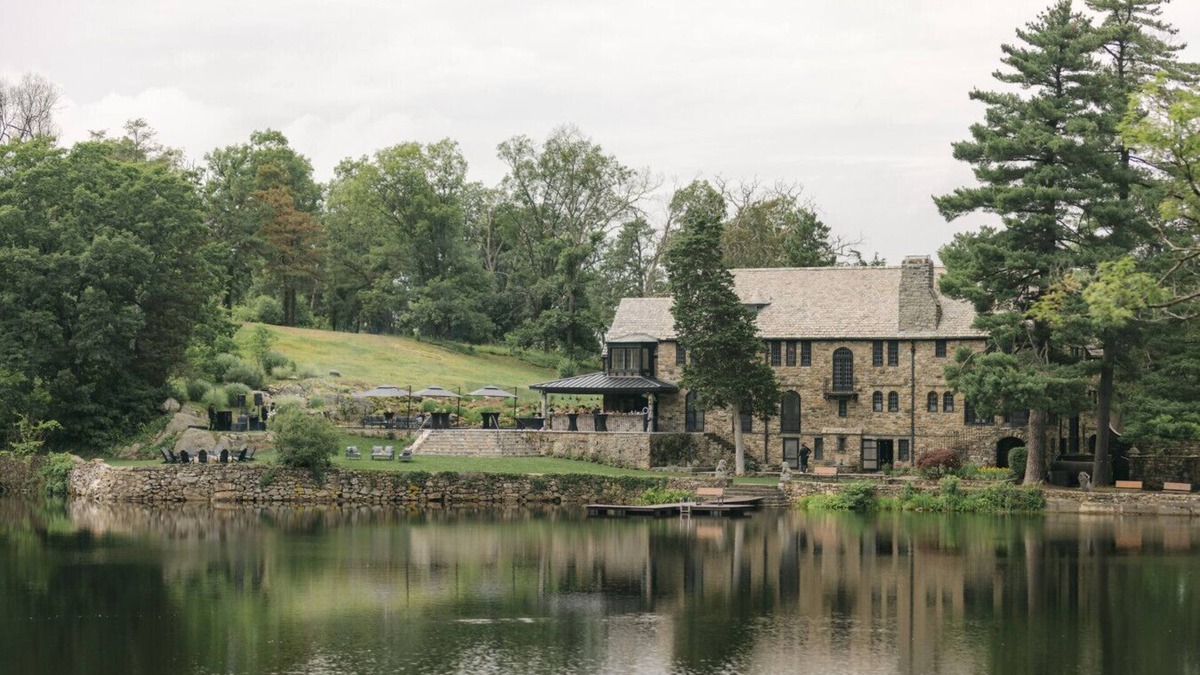 Fishkill House | The Mansion at Willow Lake