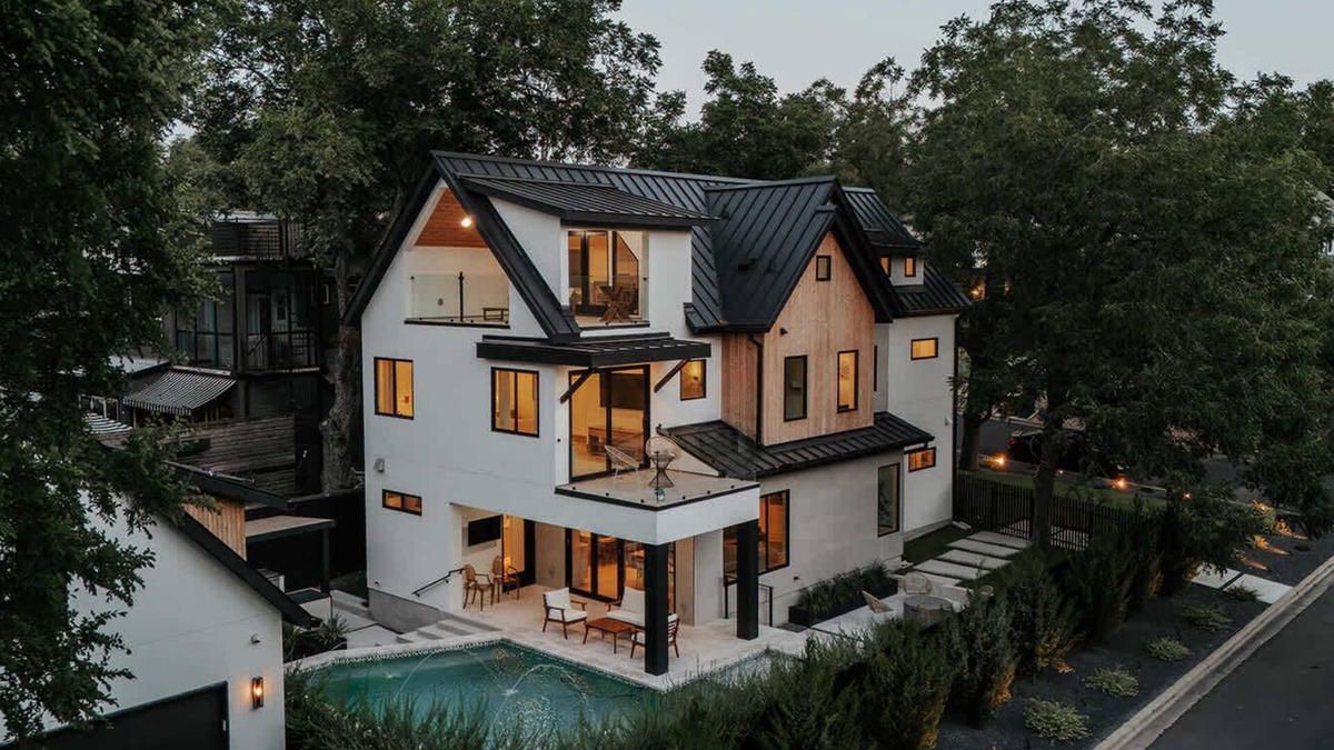 Bouldin House | The Marilyn Summary: