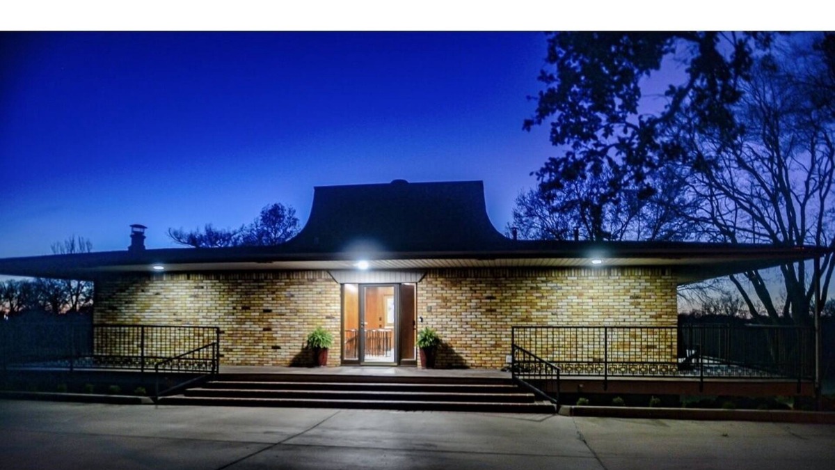 Ardmore House | The Maxwell House