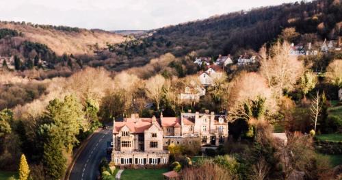 Grindleford Hotel | The Maynard