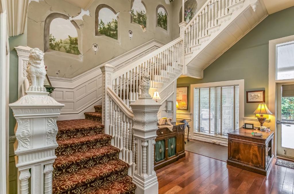 Fort Wood Bed & Breakfast | The Mayor's Mansion Inn