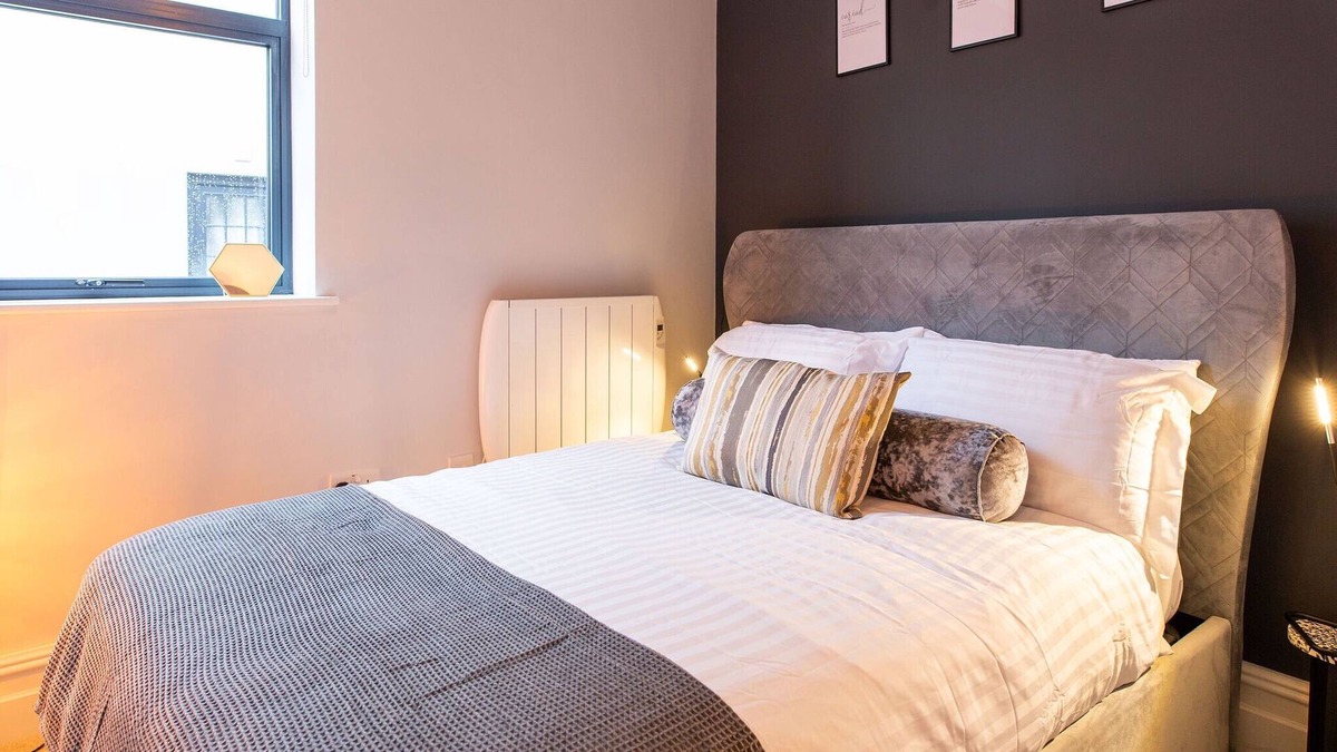 Pontcanna Apartment | The Mews - EV Charger - Garden - DYZYN