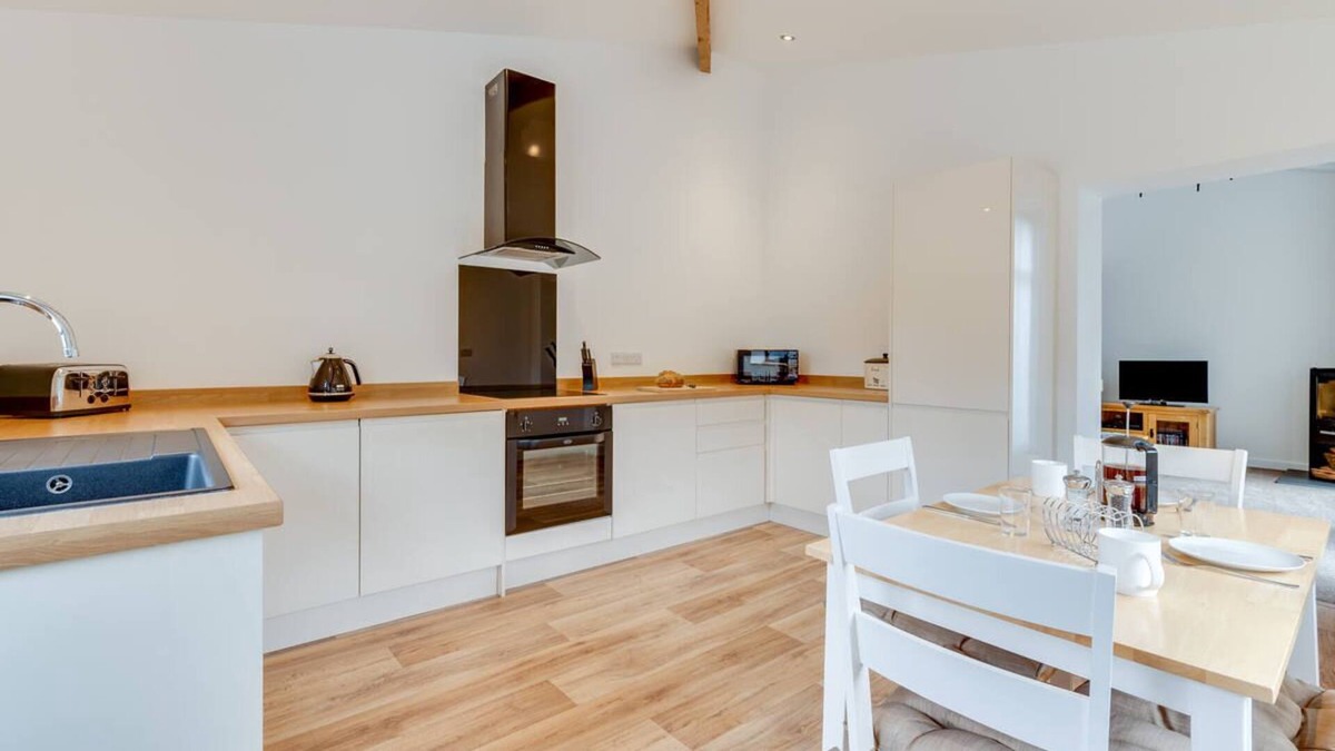 Abbess Roding House | The Milking Parlour in the beautiful Cranbrook