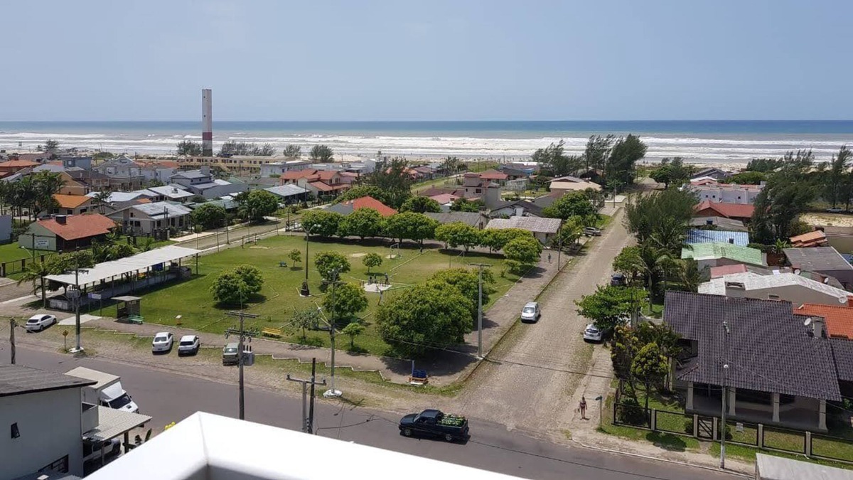 Arroio do Sal Apartment | The minimalist sophistication of the Mar da Serra