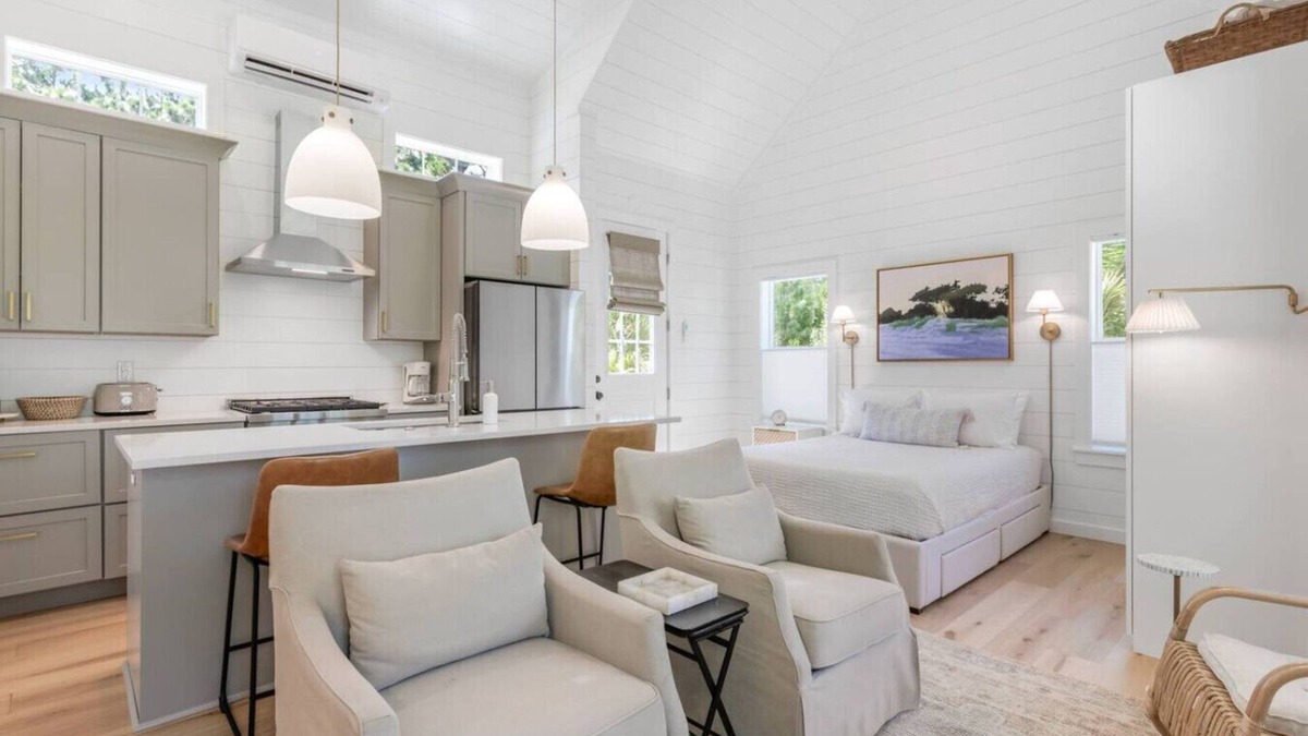 Seagrove Beach Apartment | The Minnow in the Forest