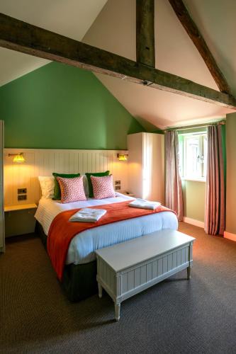 Glastonbury Hotel | The Mitre Inn