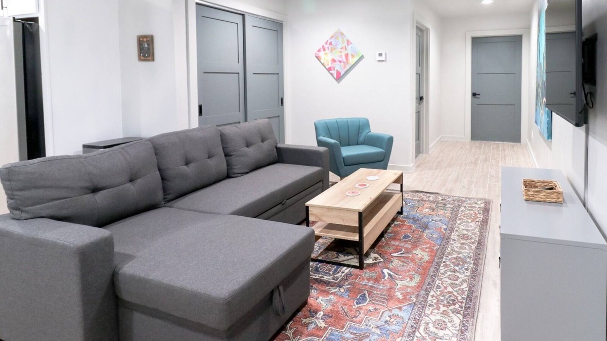 Central Oklahoma City Apartment | The Modern Skyline