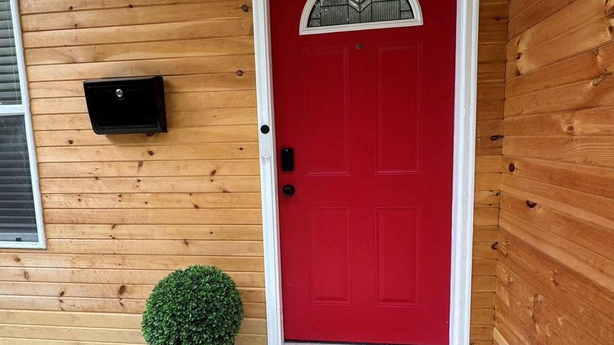 Near Eastside House | The Modern Slant - A unique angle on comfort!