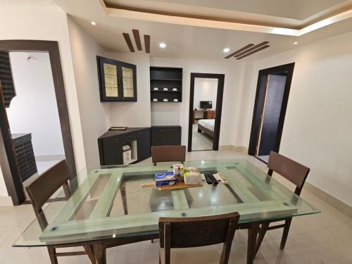 Sualkuchi Apartment | The Monarch Hotel Apartments