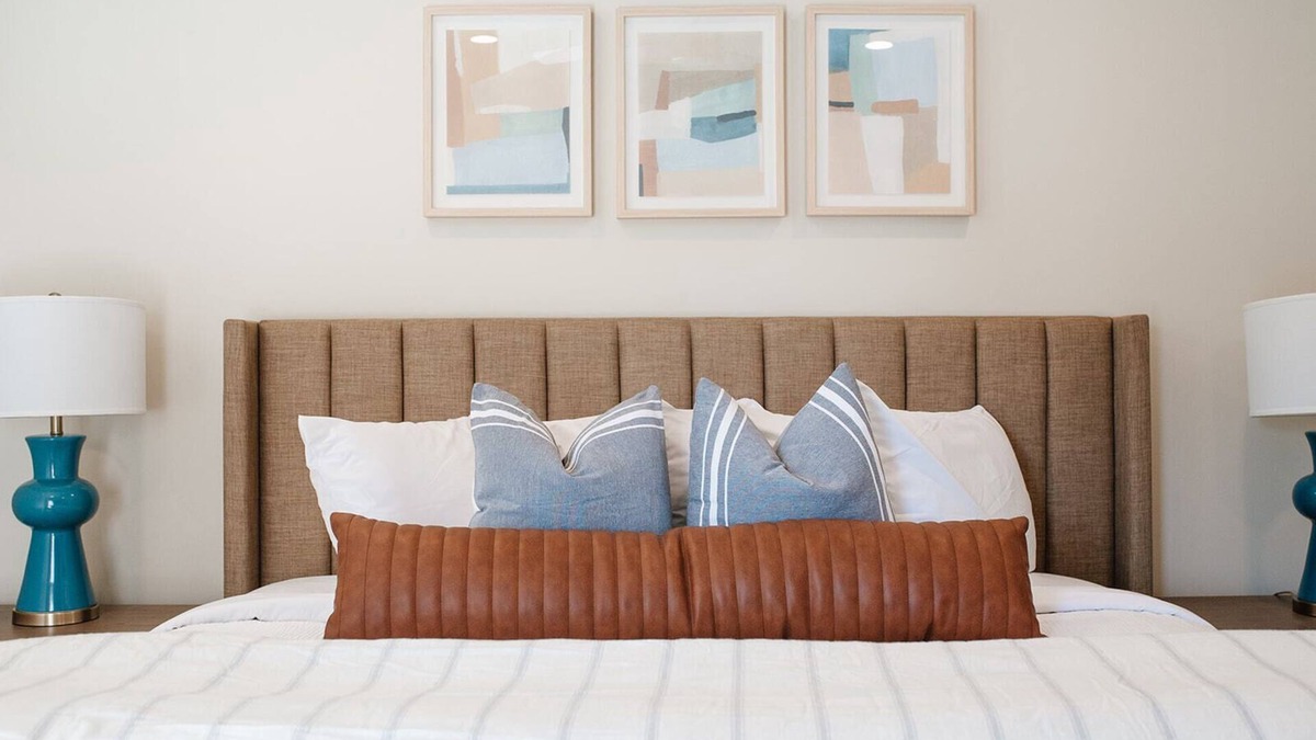 Washington Fields House | 🌲The Monroe ⛰️Pet Friendly Townhouse With Majestic Views and EV Charger Hookup