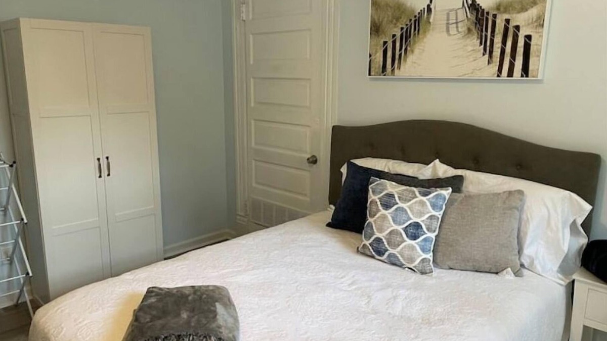 Montgomery Apartment | The Montgomery Oasis