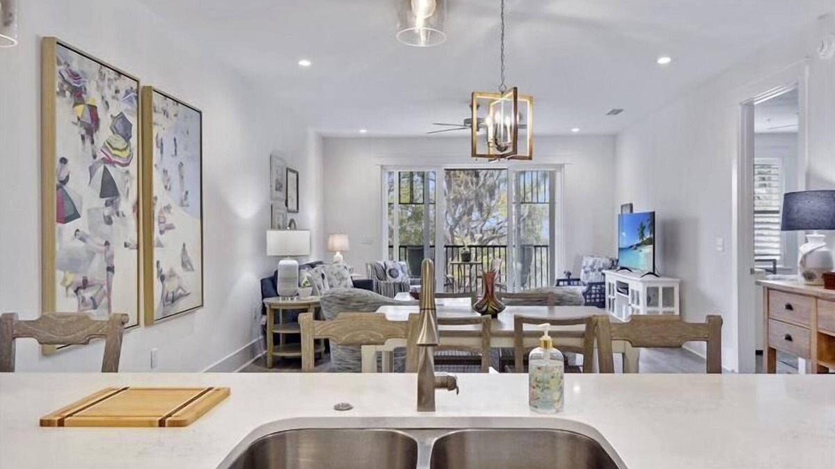 Jekyll Island Condo | The Moorings #22, Your perfect getaway starts here!
