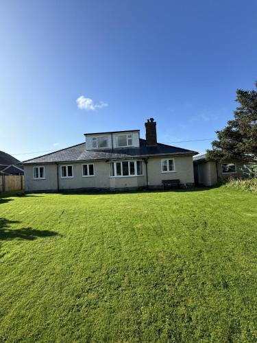 Fairbourne House | The Moorings