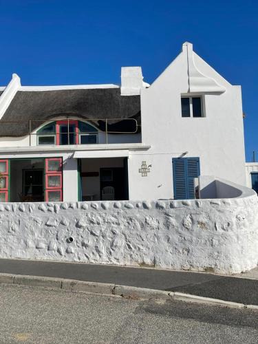 Arniston House | The Morris Inn