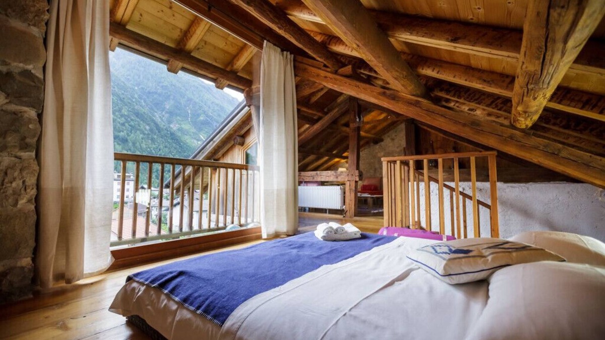 La Valle Agordina Ski Chalet | The most unique ancient villa in the Dolomites!