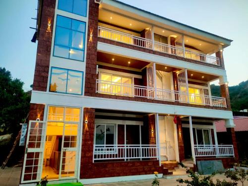 Machutar House | The Mountain Paradise Mahabaleshwar