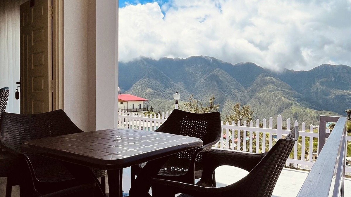 Tehri Hotel | The Mountilla