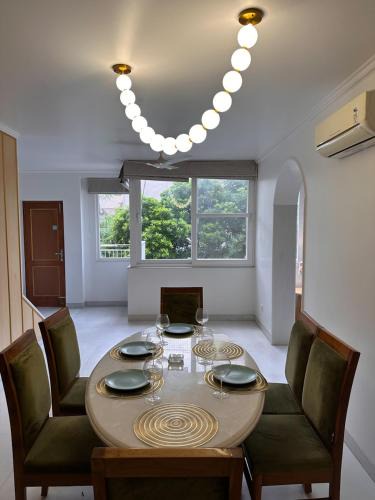 D6 Apartment | The Mustard Mansion - 5 BHK