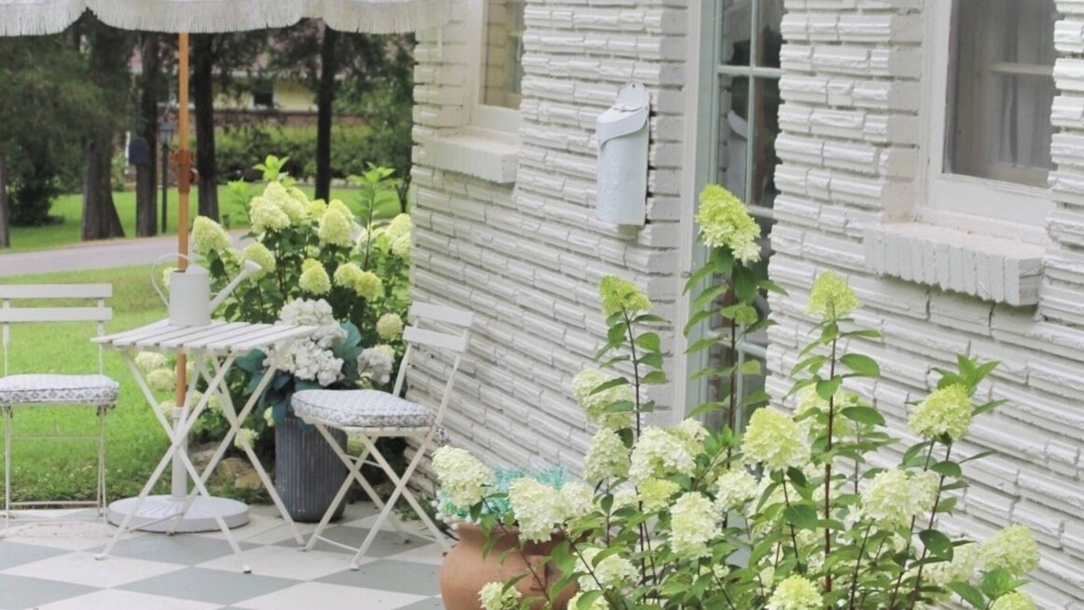 Heron Walk House | The Nashville Cottage - located in a quiet neighborhood minutes from downtown!
