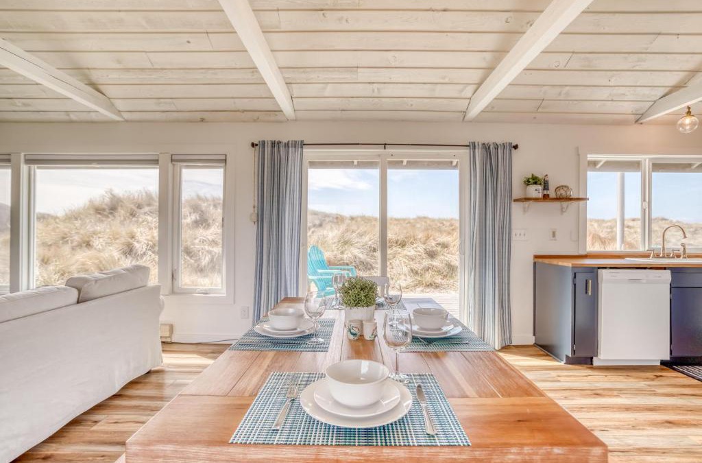 Bayshore House | The Nautical House