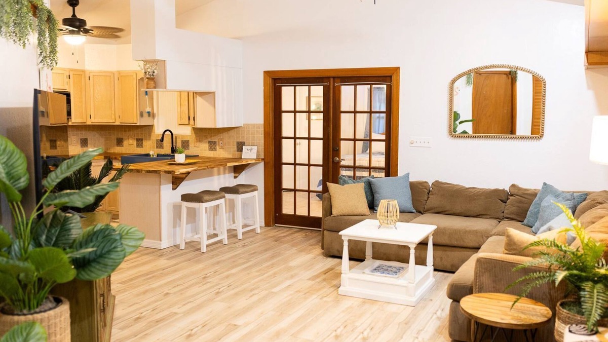 Laurel House | The Nautilus Casita