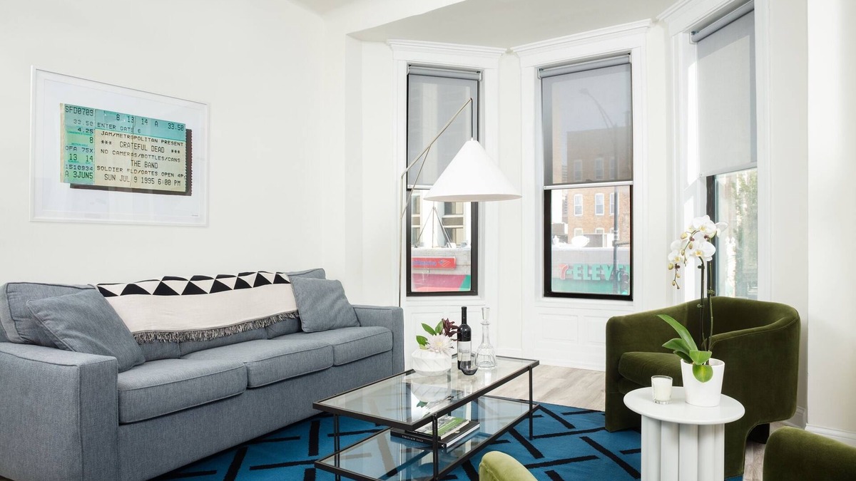 Park West Hotel | The Neighborhood Hotel - Lincoln Park 201 - One Bedroom