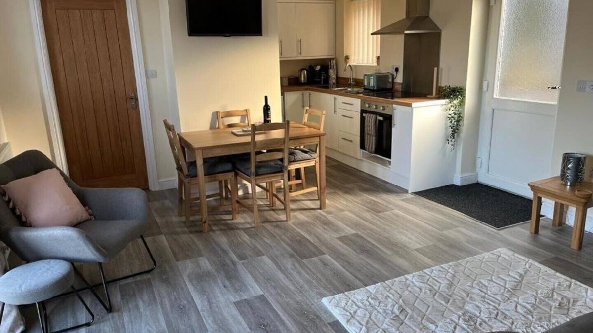 Belluton Condo | The Nest, Keynsham