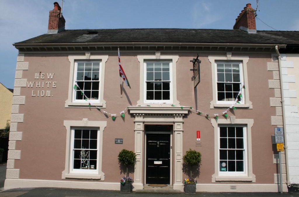 Llandovery Hotel | The New White Lion