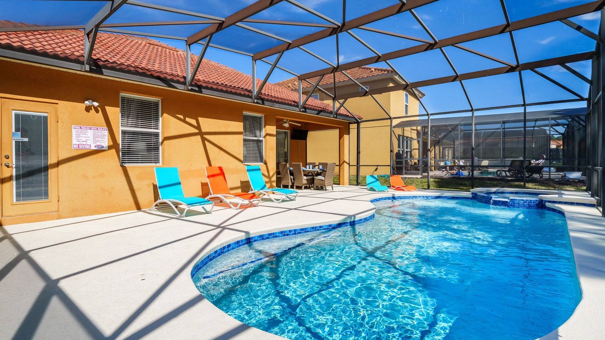 Watersong House | The New Woodlands Villa @ Watersong - A 4 bed 3 bath South Facing Pool Home