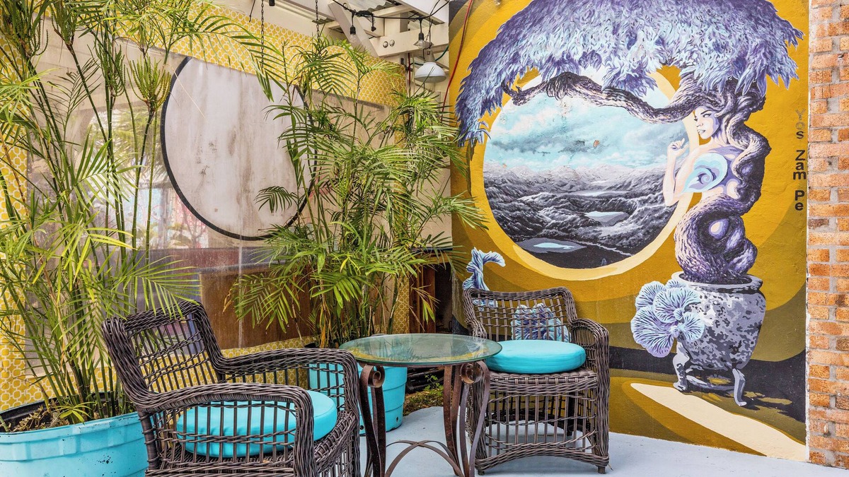 Northeast Miami Hotel | The New Yorker Miami Hotel