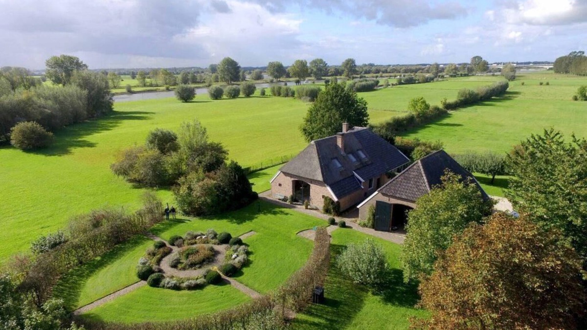 Epse Other | The nicest farmhouse in Holland! [no Russians for the time being]