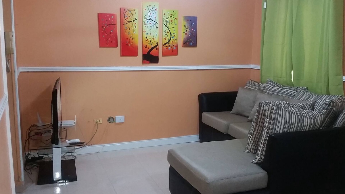Camperdown Apartment | The Oasis at Oaklands 2