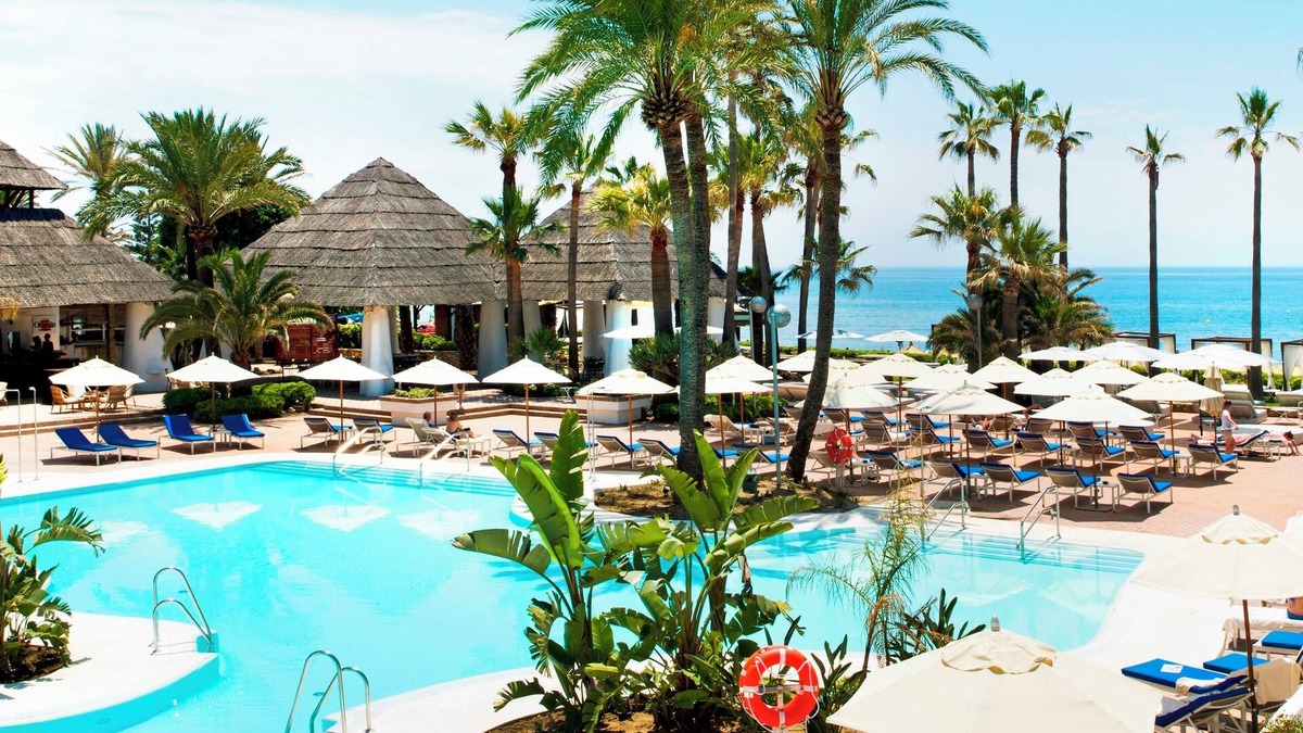 Nikki Beach Resort | The Oasis by Don Carlos Resort