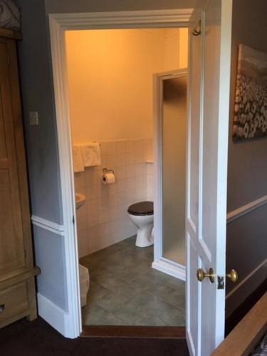 Chilham Bed & Breakfast | The Old Alma Inn Ltd