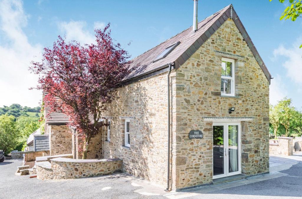 Llanybri House | The Old Corn Store