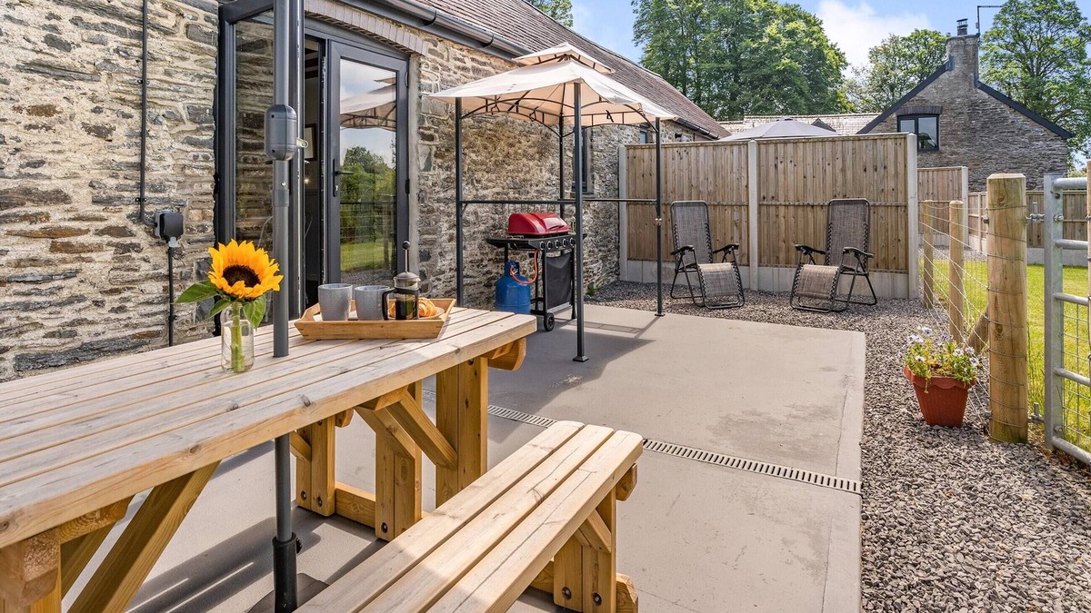 Cribyn Cottage | The Old Cowsheds 2 - Shippon - UK49787
