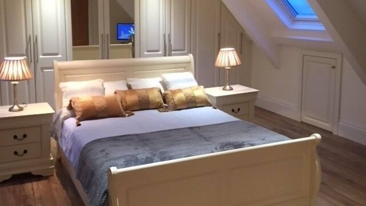 Kinsale House | The Old Dispensary