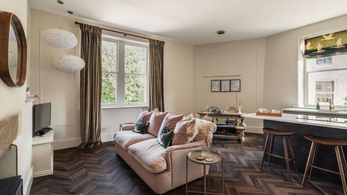 Kirkby Lonsdale Condo | The Old Fire Station: Heart of Kirkby Lonsdale