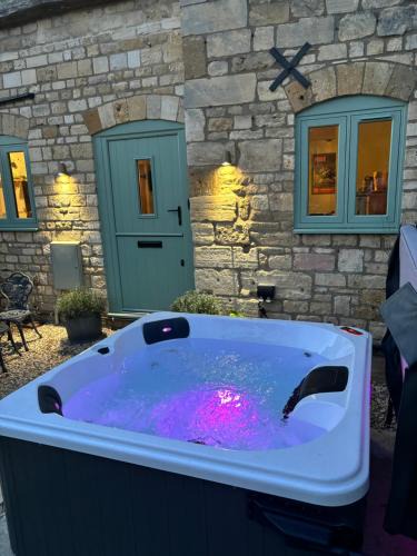 Winchcombe House | The Old Forge