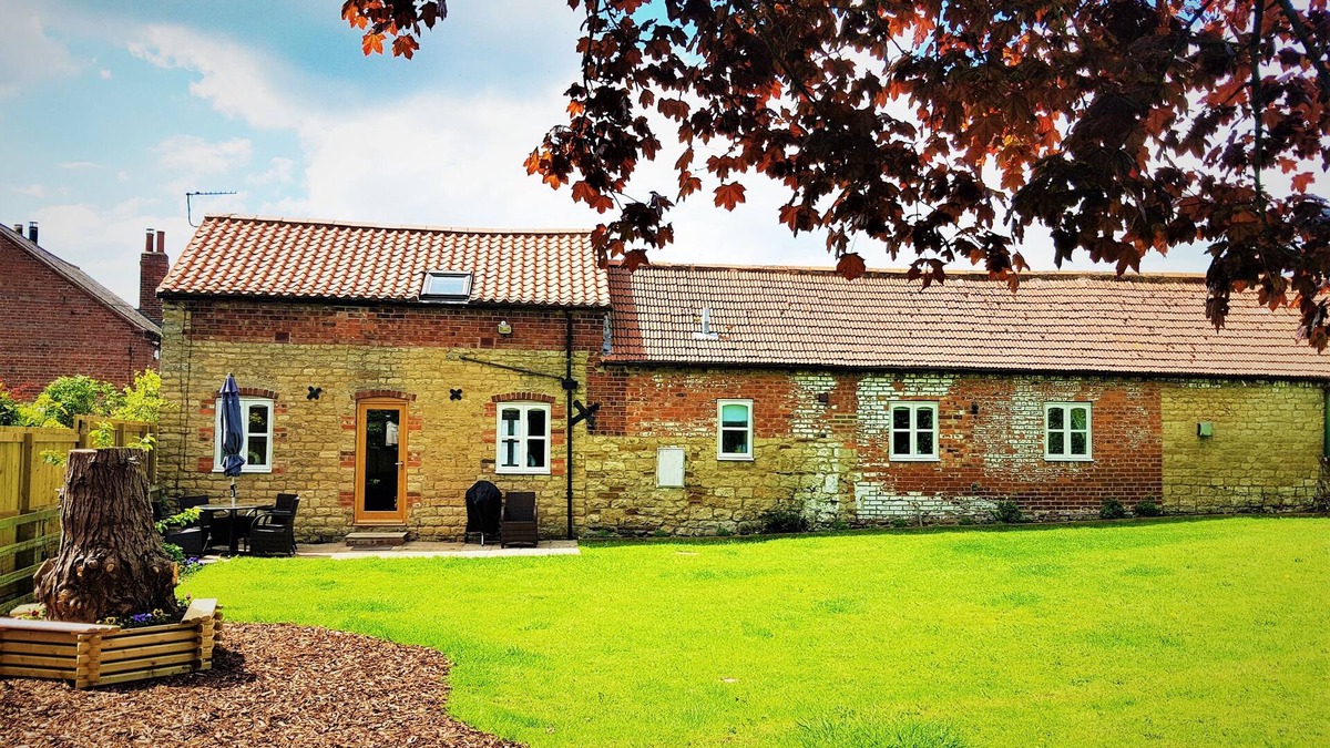 Low Catton Cottage | The Old Granary - Holiday Cottage