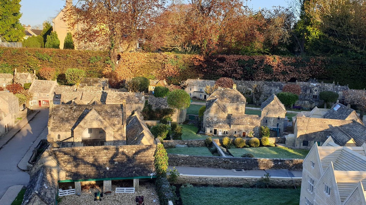 Bourton Hotel | The Old New Inn