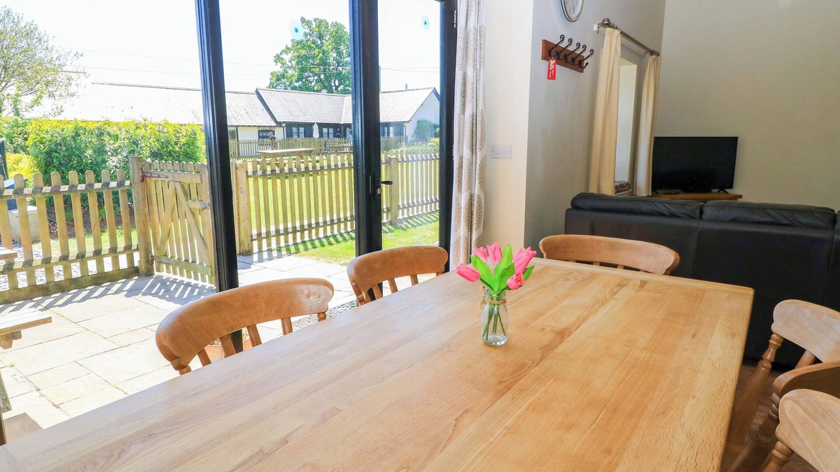 Blandford Forum Cottage | The Old Stables
