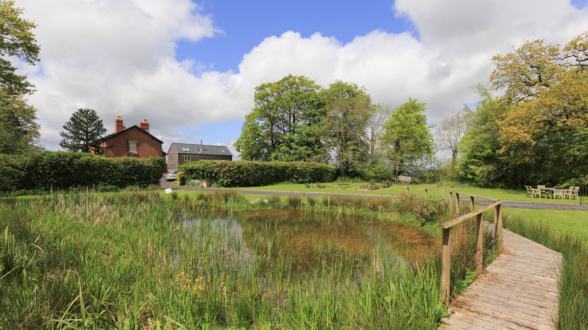 Newtown House | The Old Vicarage Dolfor